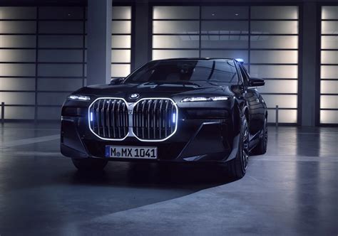 Armored BMW i7 takes bulletproof cars into electric era