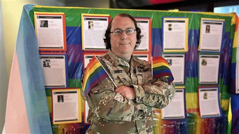 Army LGBT &ndash; Lesbian, Gay, Bisexual & Transgender