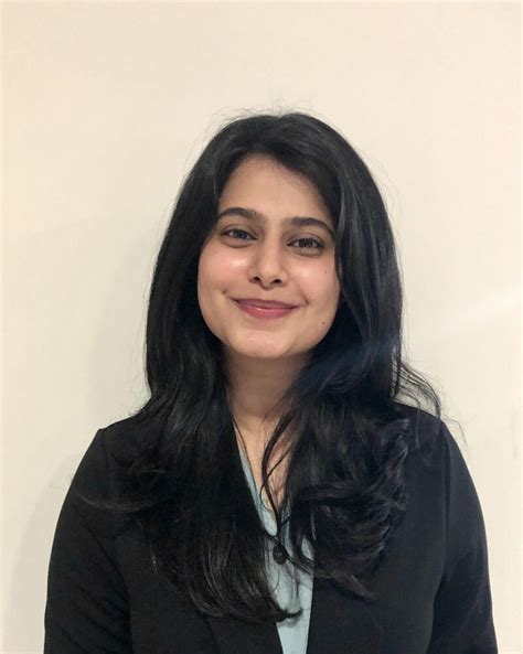 Arooj Naveed Haq - Senior Analyst - Future Design School ...