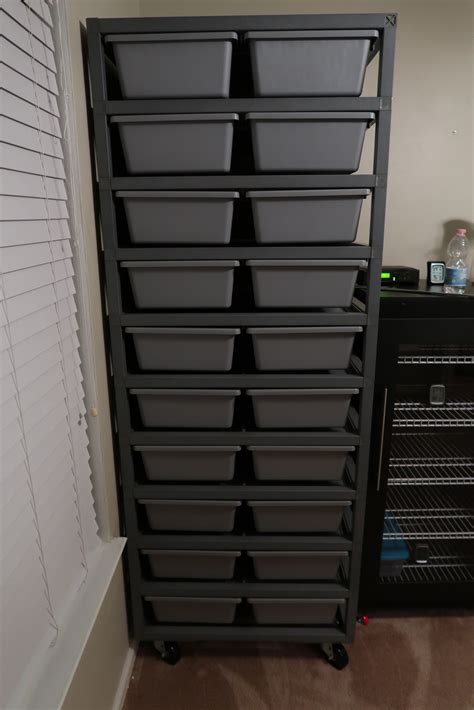 Ars reptile racks. For example, you run up to 6 of our sub-adult racks safely on one Vivarium VE 200 (700 watt capacity) since our sub-adult rack uses approximately 100 watts per rack. But you should not run a Vivarium VE 200 for 2 of our sub-adult racks and 2 V70 racks as the tub characteristics are different and they also use different wattage heat tape. 