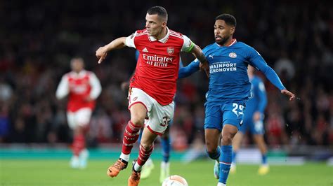 Arsenal vs psv. PSV vs Arsenal Europa League latest score as Veerman strikes after disallowed Gakpo and Xavi Simons goals - live. The Gunners went down 2-0 with three disallowed goals for the Dutch giants . 