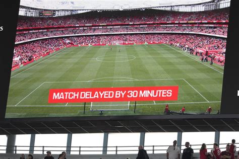 Arsenal-Forest game delayed by 30 minutes because of problem at turnstiles at Emirates Stadium