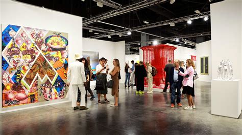 Art basel miami 2024. Art Basel Returns to Hong Kong in 2024. March 27th, 2024, 4:04 PM PDT. The five-day fair in Hong Kong will see 242 international galleries exhibiting and potential … 
