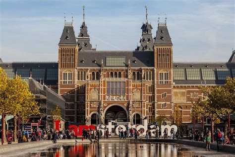 Art museum amsterdam. Amsterdam is home to some of the most treasured works of art in the world, including best-known pieces by Rembrandt, Mondrian, Van Gogh and more. The I … 