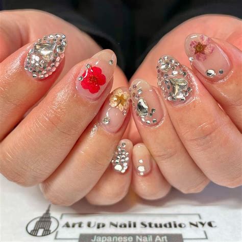 artupnailnyc on August 31, 2022: "Detailed Nail Art Gel Manicure #ArtUpNailStudioNYC #handpainted #nails #fashion #nyc #art #art..."