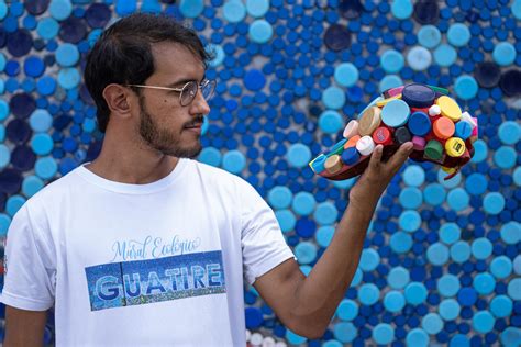 Artist Uses 200k Recycled Bottle Caps To Create Venezuela