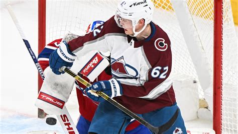 Artturi Lehkonen breaks finger in return to Montreal, will require surgery after Avalanche’s 8-4 win over Canadiens