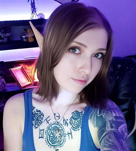 Arwen_datnoid Naked