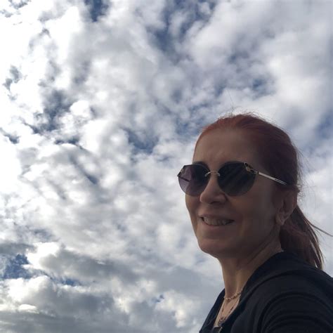 Arzu Kaynak Facebook. 