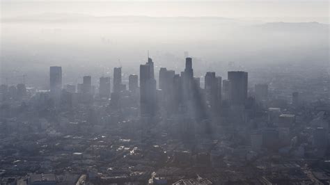 Así es cómo la mala calidad del aire en EEUU afecta gravemente tu salud