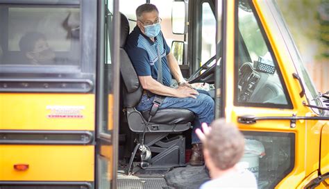 As bus driver crunch wears on, even Grand Forks’ transit ... - InForum