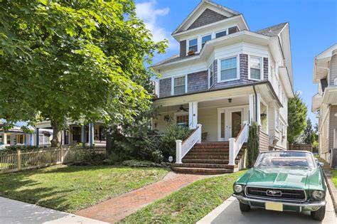 Asbury park houses for sale. Homes for sale in Asbury Park, NJ with ocean view. 9. Homes. Sort by. Relevant listings. Brokered by Compass New Jersey LLC. new open house 4/14. Coming Soon. … 