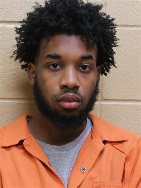 An Ascension Parish inmate spent less than two hours on the run before being captured and returned to jail. By WAFB Staff Published : Apr. 22, 2022 at 1:24 PM CDT | Updated : Apr. 22, 2022 at 4:20 ...