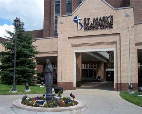 About St. Mary Mercy Hospital. St. Mary Mercy Livonia