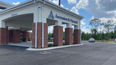 Health Care. Ascension St. Vincent's opened its first free-standing emergency room in Jacksonville on June 25, with a second on the way. The emergency room at 9820 Hutchinson Park Drive in the Arlington area is open 24/7. It offers the same services as an emergency room in a hospital.. 
