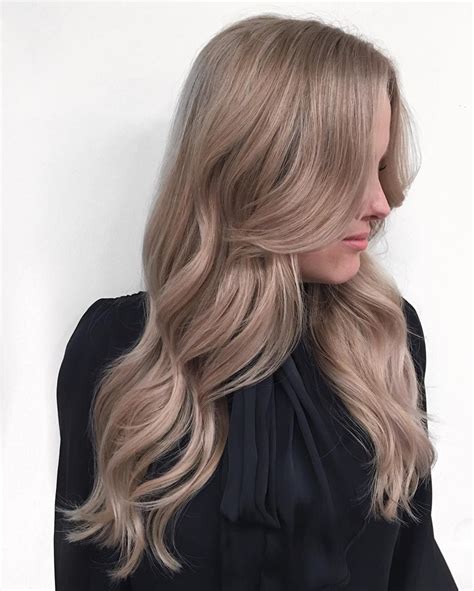 Ash blonde hair dark. Feb 28, 2024 · Dark ash blonde is a stunning and sophisticated hair color that falls in the middle of the ash blonde color spectrum. It embodies a harmonious blend of cool undertones and natural warmth, resulting in a chic and modern appearance. 