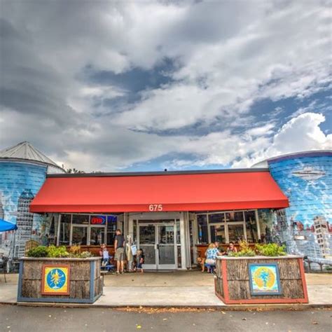 Asheville pizza and brewing merrimon. Latest reviews, photos and 👍🏾ratings for Asheville Pizza & Brewing Co at 675 Merrimon Ave in Asheville - view the menu, ⏰hours, ☎️phone number, ☝address and map. 