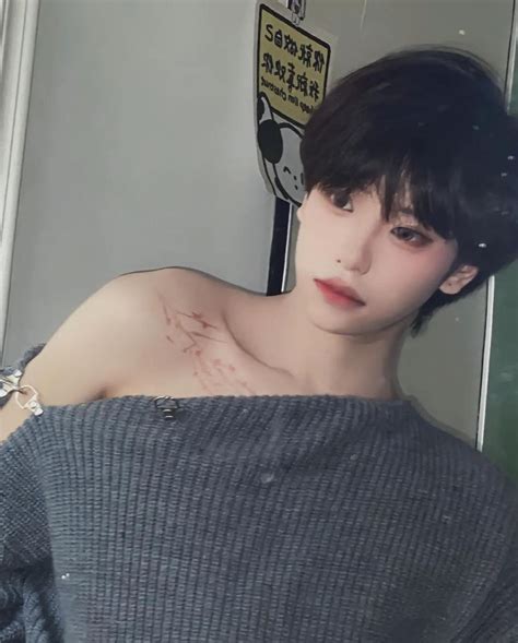 Asian Asian Femboy Leaks 💋 XxX