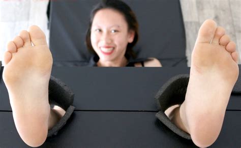 Asian Tickle Porn Videos