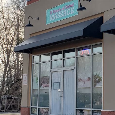 Gives mediocre massage but does so topless and allows OTC below the waist. For you mongers who like to give massage to MT, she loves it. Claims no sex but did finish with topless HJ. What caught my eye was she offers prostate massages and gave a great one. Although she posts in Northern Virginia of STG, she is in Stafford. . 