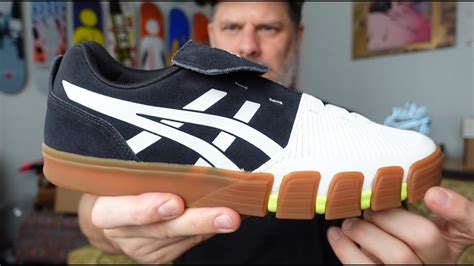 Asics skate. Made with a mix of smooth leather and available in monochrome colors, the clean good looks of this shoe will take you from the office to the street in style and comfort. Style #: 1203A033.001. UPC #: 194851321671. Walk out in the JAPAN S men's heritage-inspired sportstyle shoe by the ASICSTIGER™ brand. Made with a mix of smooth leather and ... 