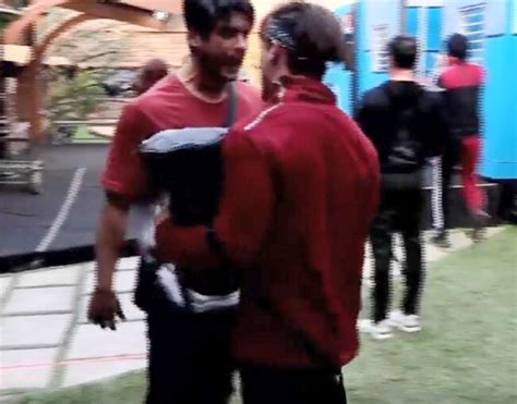 Asim and siddharth poll. .  ...