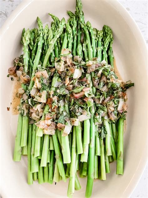 Asparagus in Lemon Herb Vinaigrette - Marie Bostwick