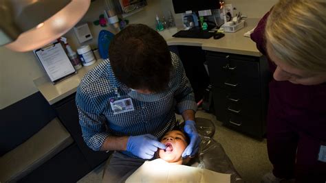 With experience providing a wide range of both general and cosmetic dentistry procedures, we work hard to ensure that our dentist office is a place where you feel welcomed and at ease during the entirety of your appointment. Whether you’re visiting us for a regular dental checkup or seeking a specific procedure to improve the appearance of your smile. our …. 
