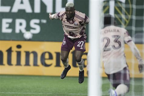 Asprilla, Blanco rally Timbers to 3-2 victory over Crew