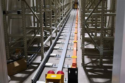 Asrs technology.  An Automated Storage and Retrieval System (ASRS) is a t...