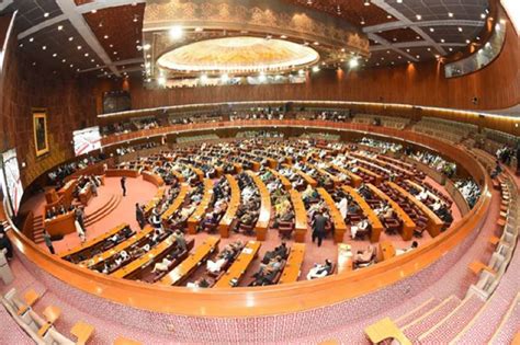 Assembly takes up controversial bills in two-day session