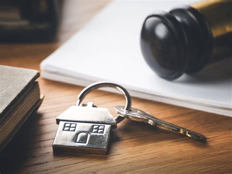 Assignment by operation of law texas. &rdquo; Assignment by operation of law clauses enable automati...