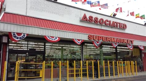 Associated Supermarket Weekly Circular in Astoria, NY