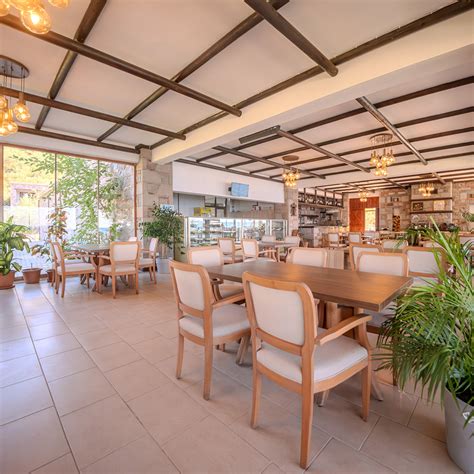 veodersti.rgarabwor.edu.pl. 