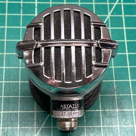 Astatic jt 30 element.  This earlier Astatic model mic has a high impedance...