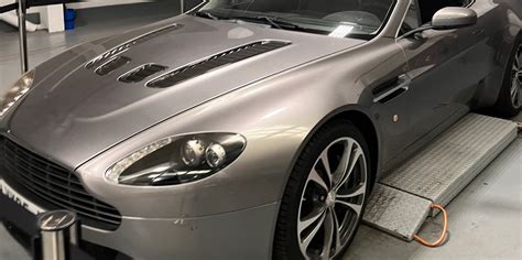 Aston Martin UK Dealership Apprenticeship programme