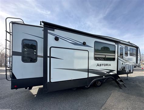 Astoria Fifth Wheel - RVUSA.com