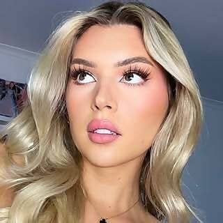 Astrella Onlyfans Nude Porn