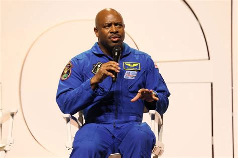 Astronaut Leland Melvin to deliver lecture at UAlbany