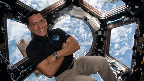 Astronaut Rubio sets record for longest US space trip