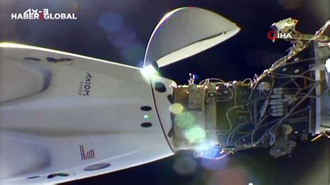 Astronot Gezeravcı’yı taşıyan Dragon kapsülü ISS’ten ayrıldıs