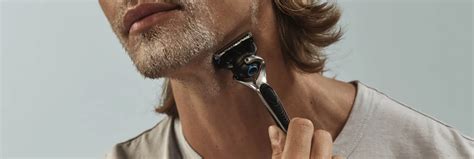 Astuce rasage barbe.  Import, save, and upload images.  See how well it does with you...