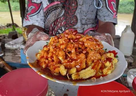 Asyiknya Goyang Lidah di Kedai Asinan Cisadane - PT. Kontan …