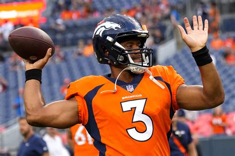 At 35, Broncos QB Russell Wilson believes he has more years ahead of him: “I still got a little speed”