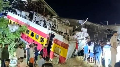 At least 207 killed and 900 injured in three-train crash in India