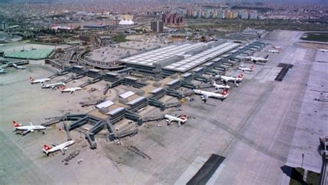 Atatürk havalimanı günde kaç yolcu