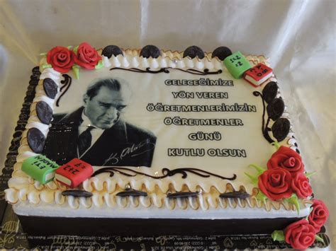 Atatürk resimli yaş pasta