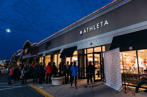 Bittersweet week - in order to completely focus my efforts at Dexterity Depot, I had to say goodbye to a job that I LOVE. I am beyond grateful to Athleta Harrisburg and the amazing women that work .... 