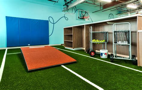 Ford Sports Performance is a result driven facility that specializes in athlete training. From amateur level to the Professional level.