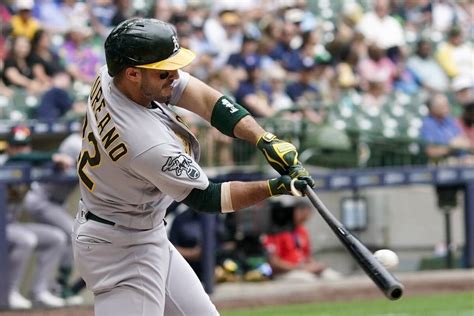 Athletics win fourth straight, beat Brewers 2-1 in 10 innings